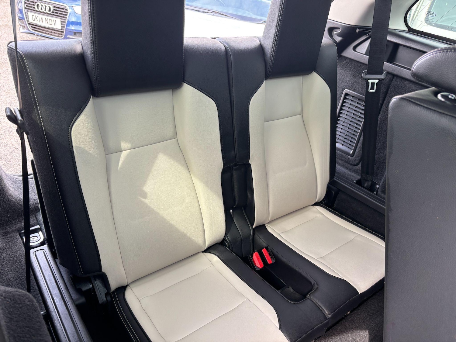 Used Land Rover Discovery Sport 2020 for sale - 78035069: Photo 14