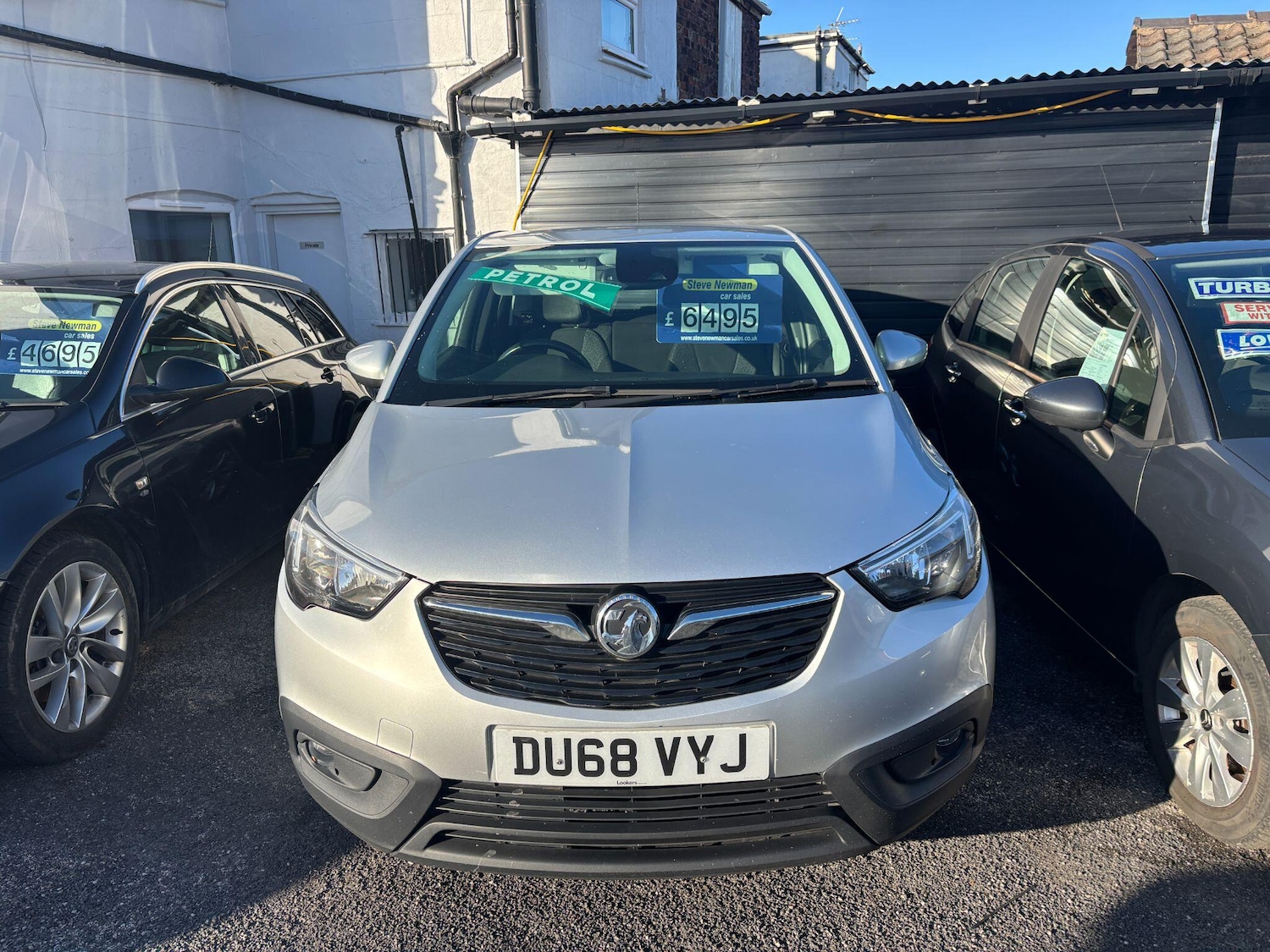 Used Vauxhall Crossland X 2018 for sale - 76633086: Photo 2