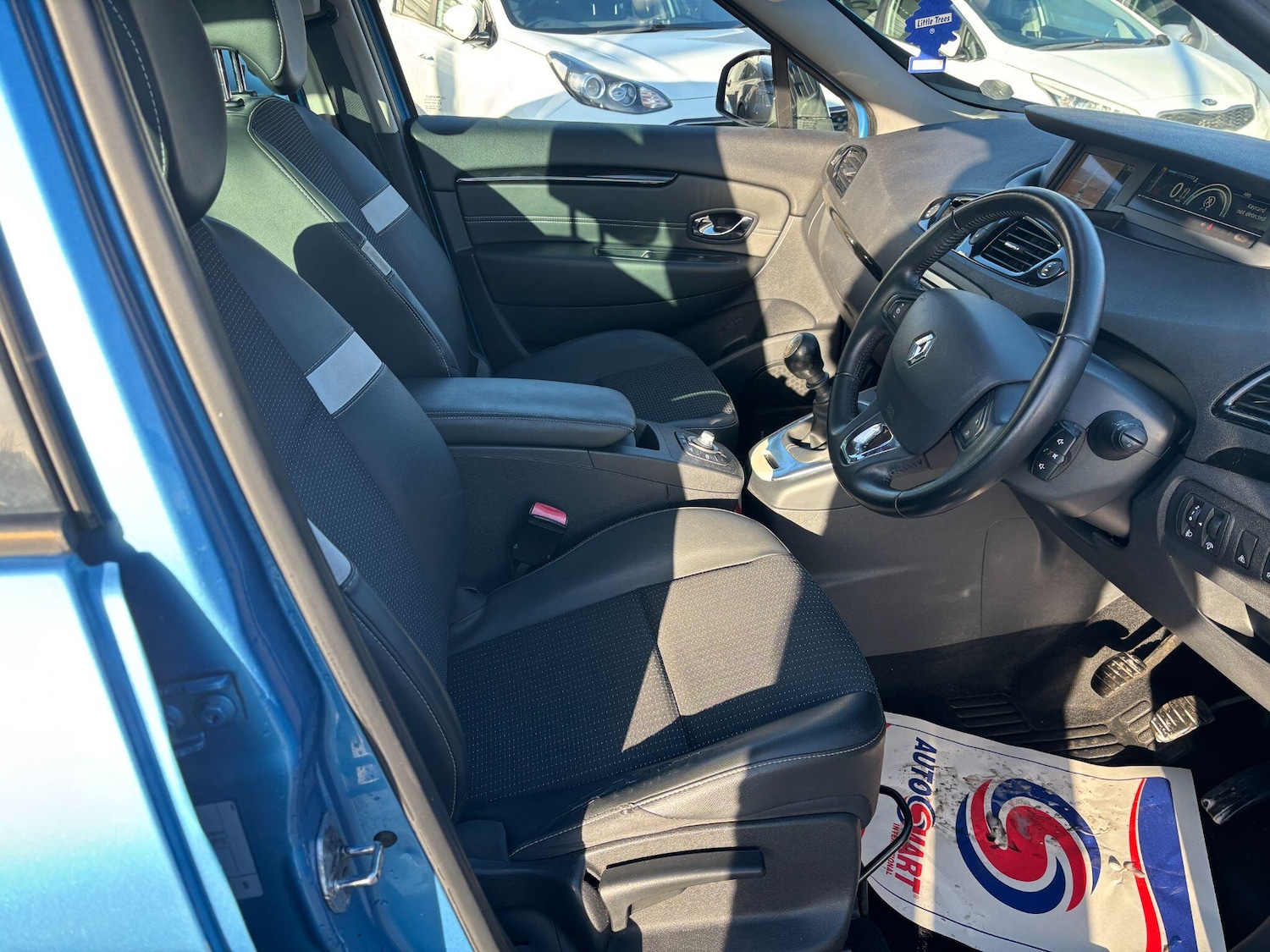 Used Renault Scenic 2014 for sale - 77331859: Photo 9