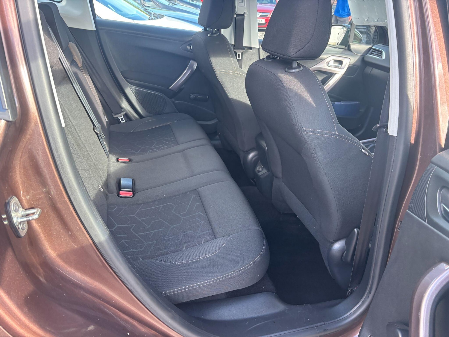 Used Peugeot 2008 2014 for sale - 76377916: Photo 7