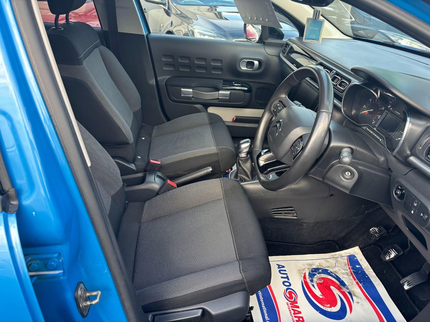 Used Citroen C3 2017 for sale - 76360507: Photo 10