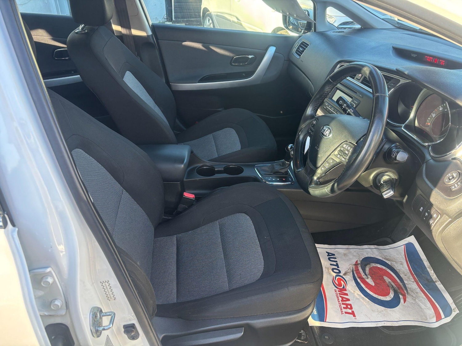 Used Kia Ceed 2017 for sale - 77738442: Photo 10