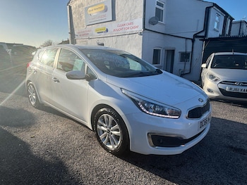 Used Kia Ceed 2017 for sale - 77738442: Photo