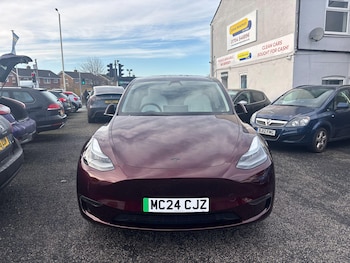 Used Tesla Model Y 2024 for sale - 76964350: Photo
