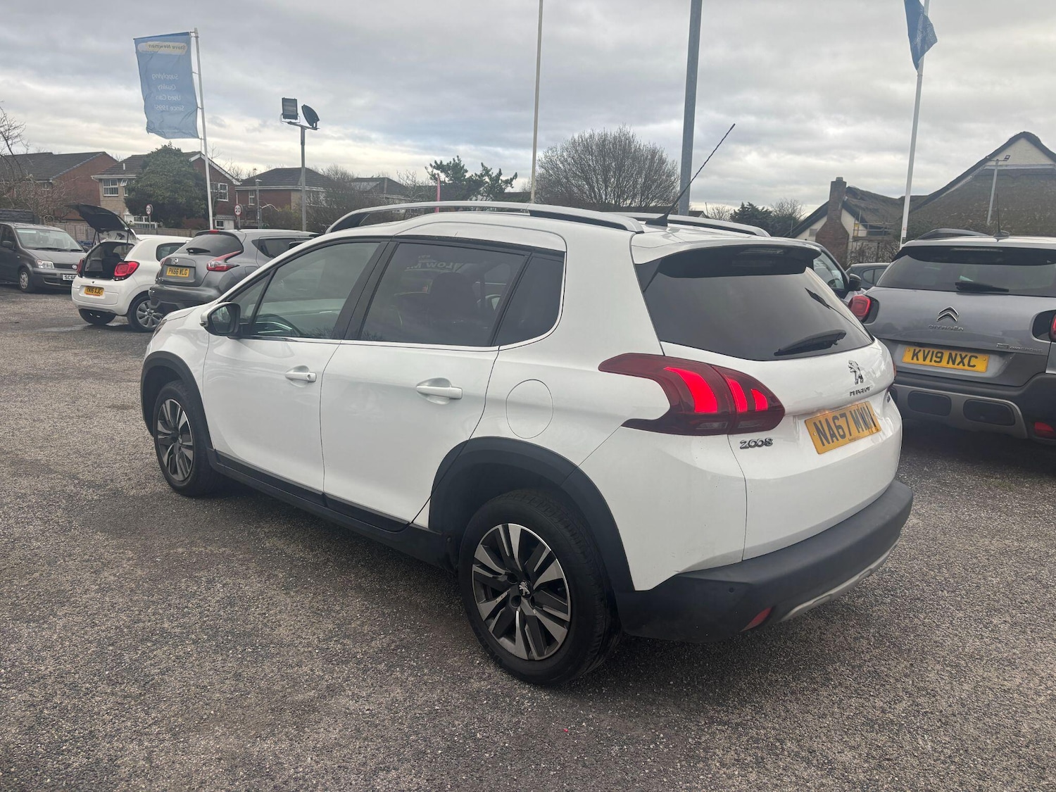 Used Peugeot 2008 for sale - 77824249: Photo 4