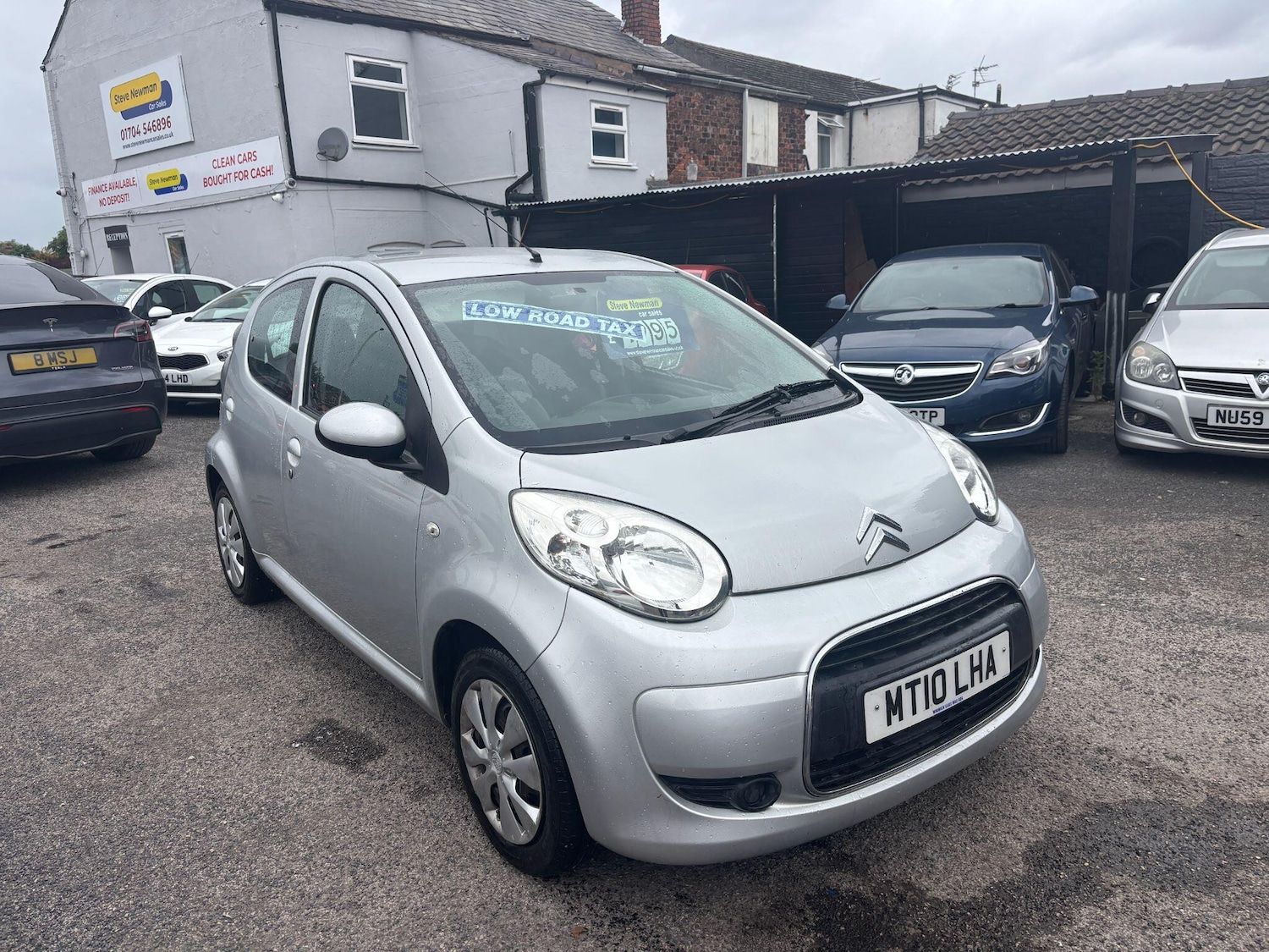 Vehicle 1