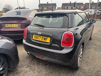 Used MINI Hatch 2017 for sale - 77695356: Photo