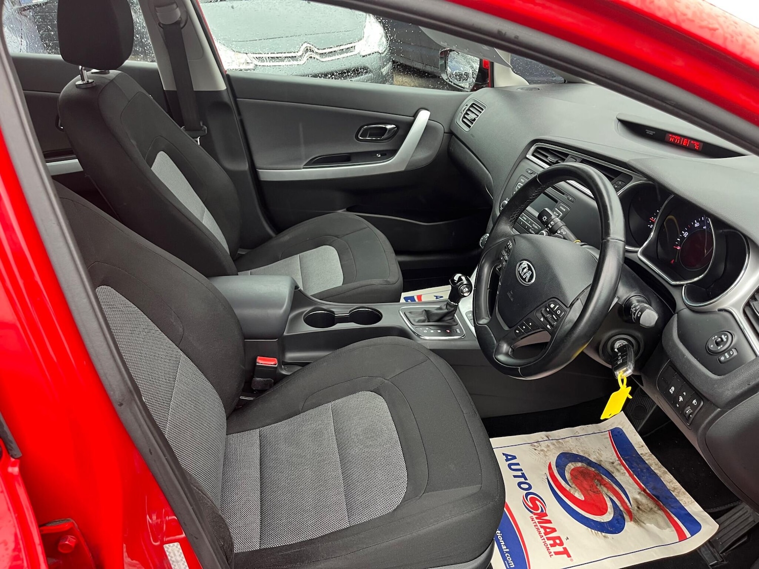 Used Kia Ceed 2016 for sale - 76585475: Photo 9