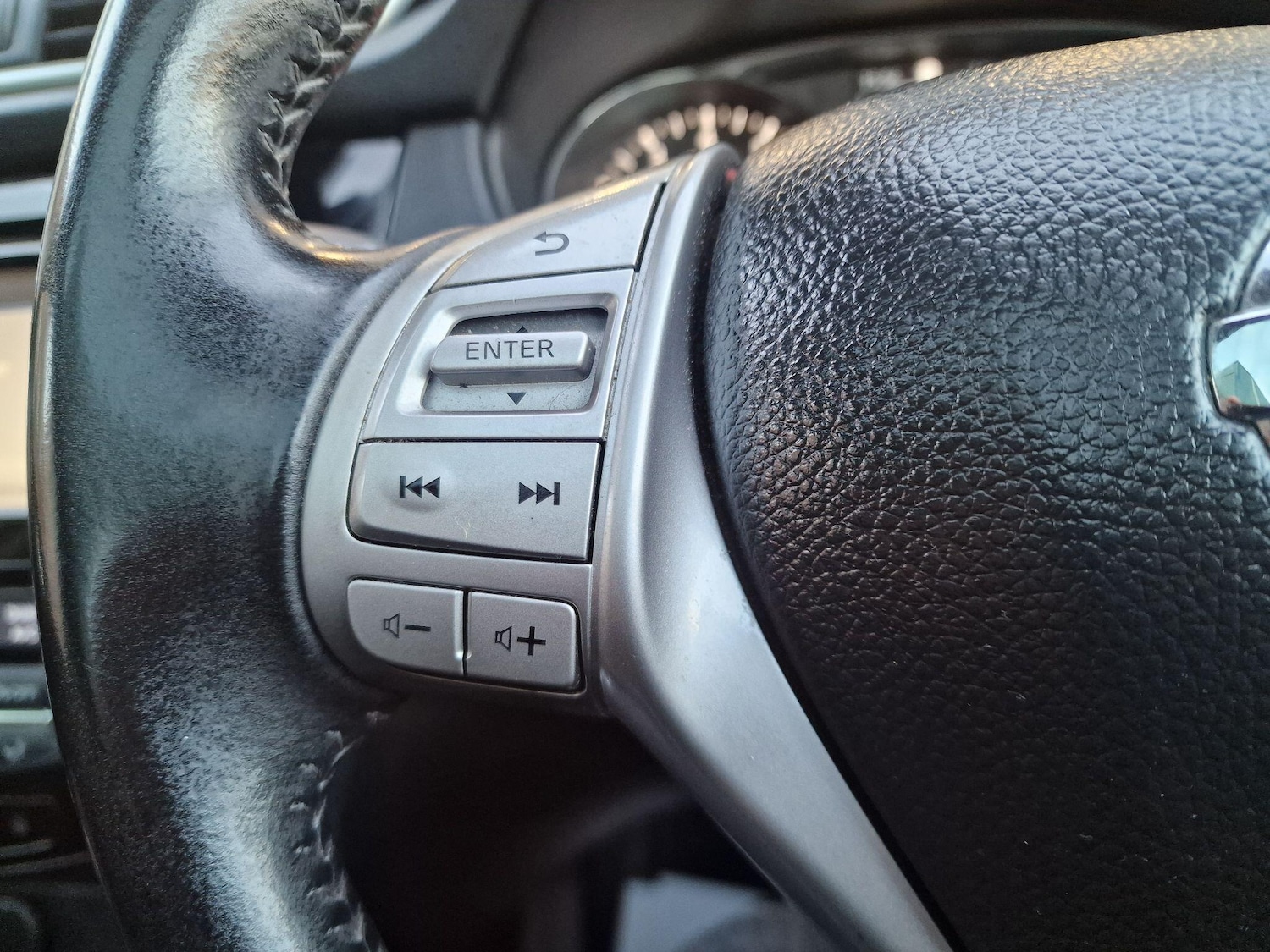 Used Nissan Qashqai 2015 for sale - 76408937: Photo 28