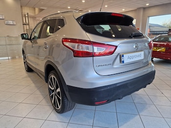 Used Nissan Qashqai 2015 for sale - 76408937: Photo