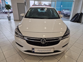 Used Vauxhall Astra 2015 for sale - 76562230: Photo