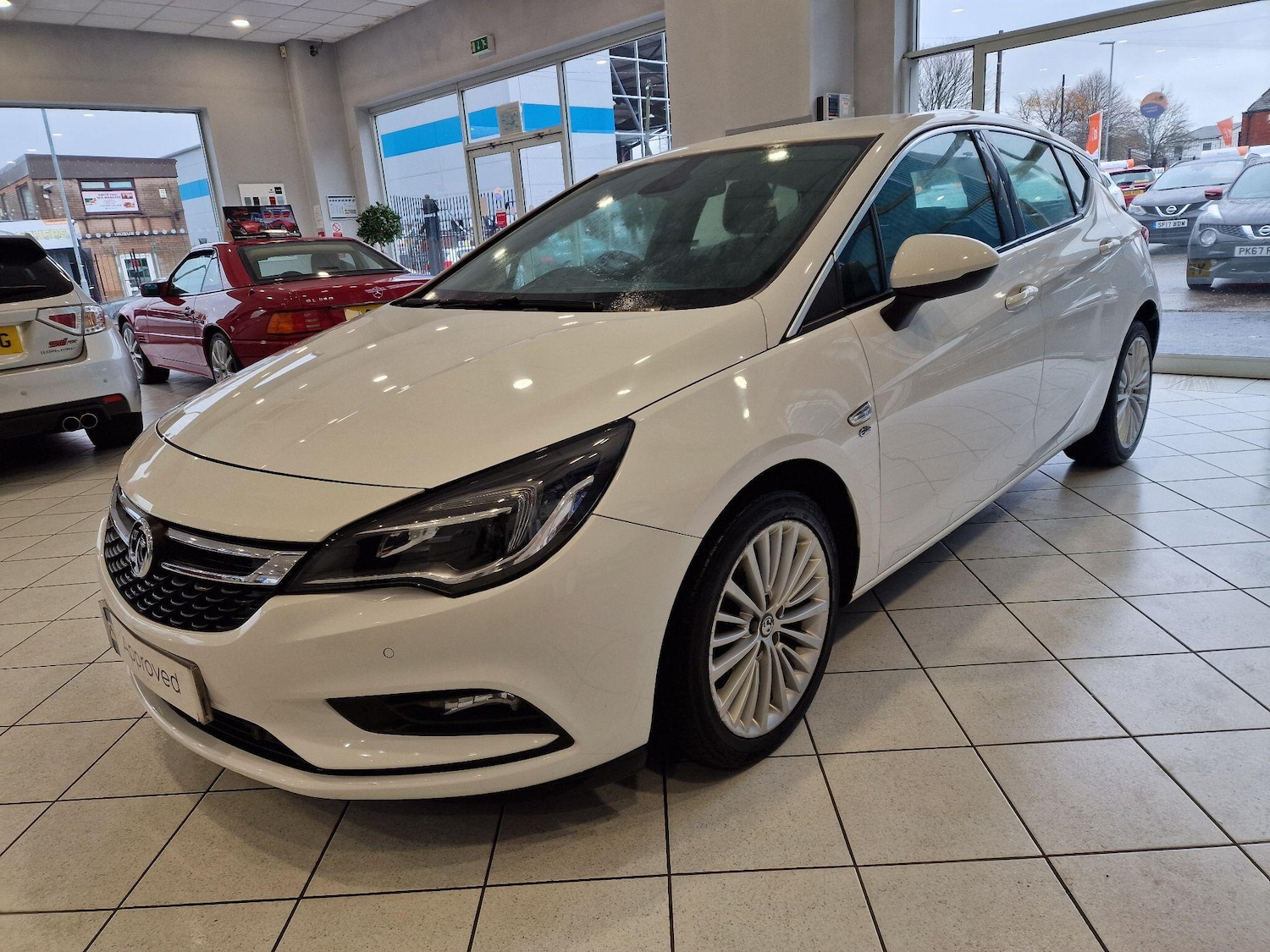 Used Vauxhall Astra 2015 for sale - 76562230: Photo 3