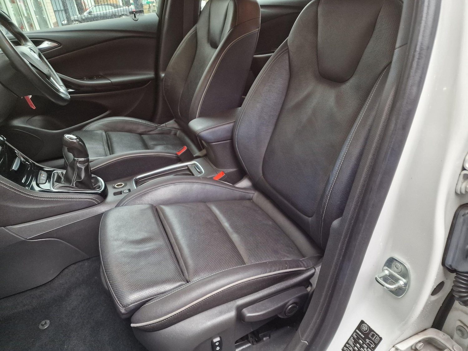 Used Vauxhall Astra 2015 for sale - 76562230: Photo 36