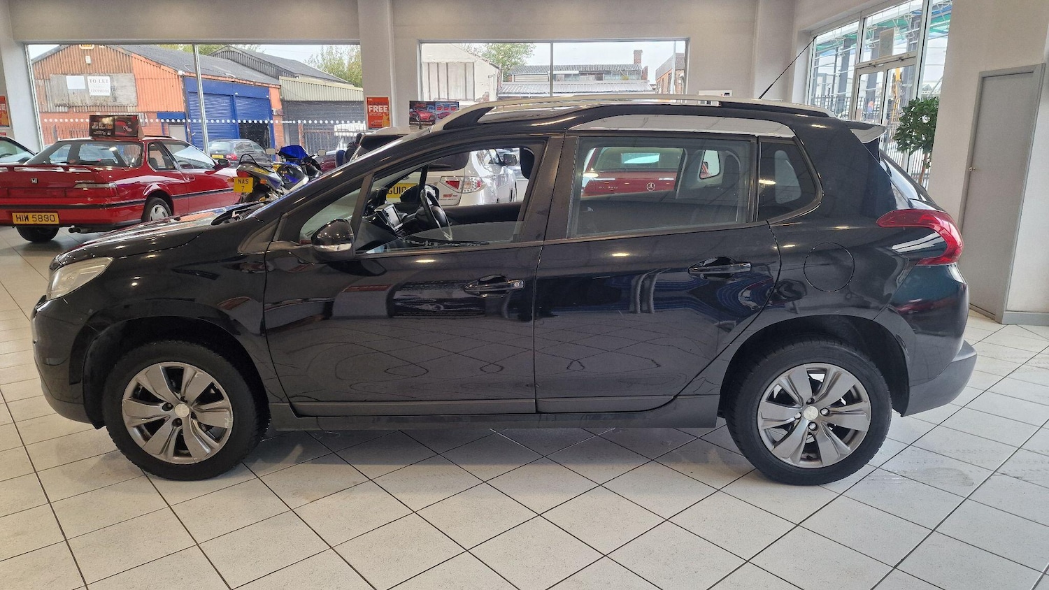 Used Peugeot 2008 2016 for sale - 76158880: Photo 5