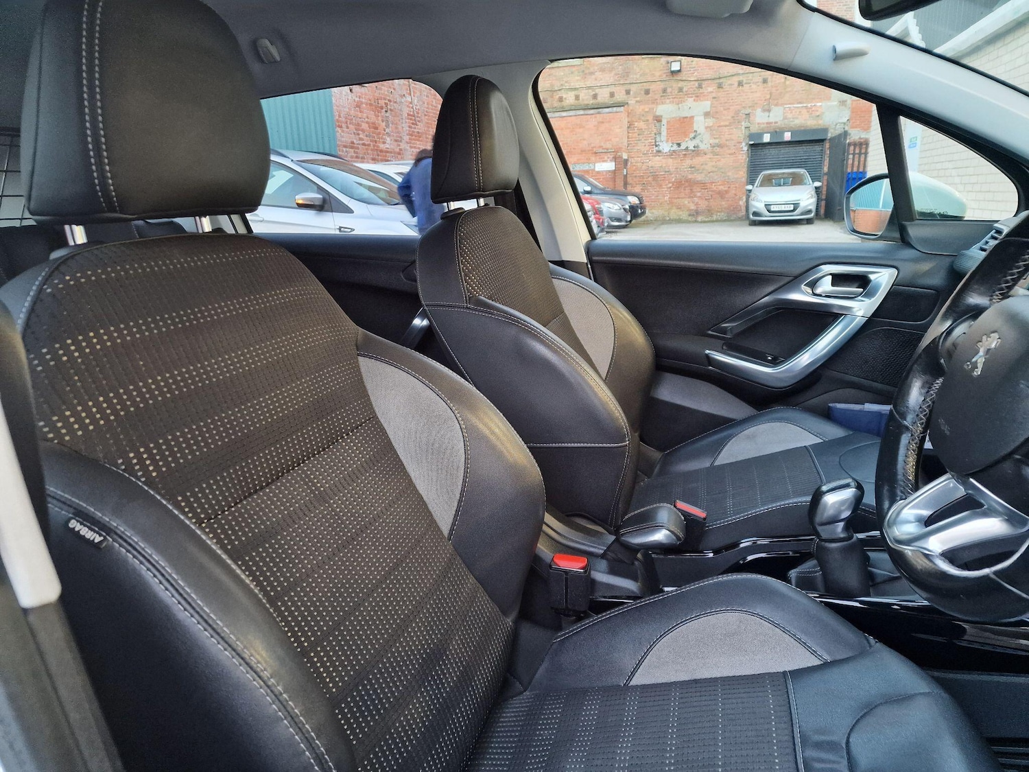 Used Peugeot 2008 2018 for sale - 76423924: Photo 19