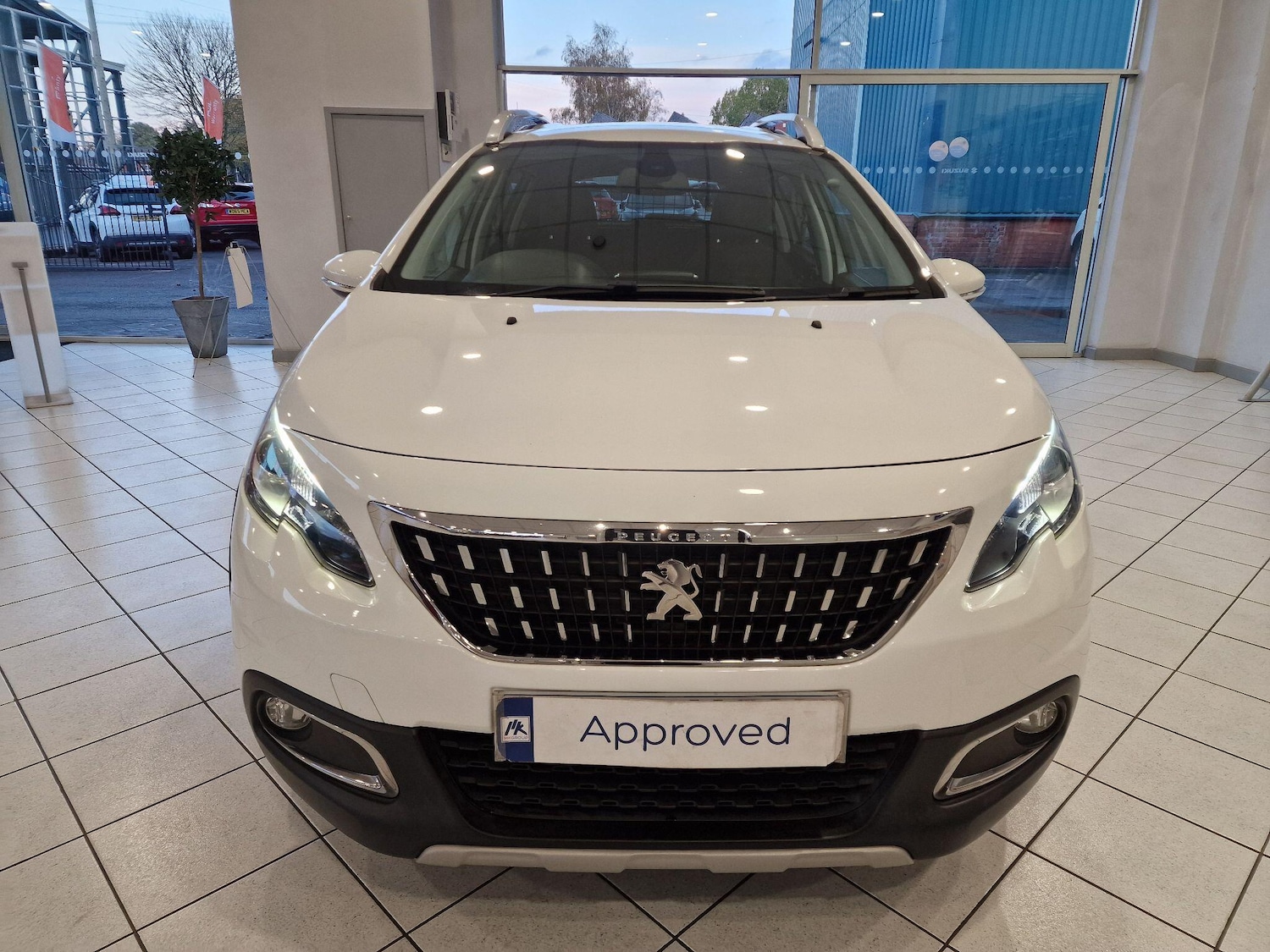 Used Peugeot 2008 2018 for sale - 76423924: Photo 2