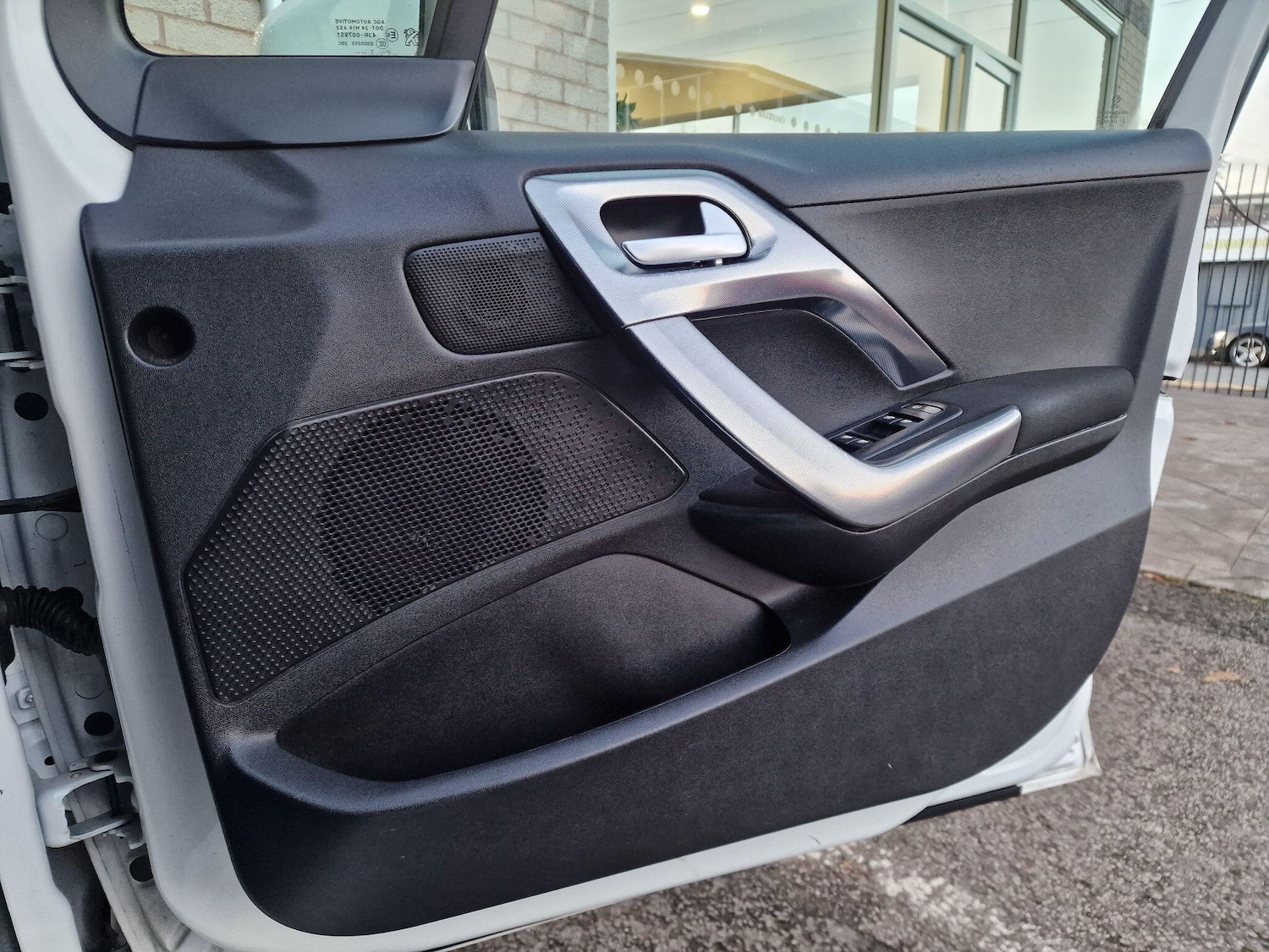 Used Peugeot 2008 2018 for sale - 76423924: Photo 27