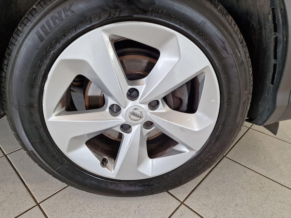 Used Nissan Qashqai 2018 for sale - 75023588: Photo 29