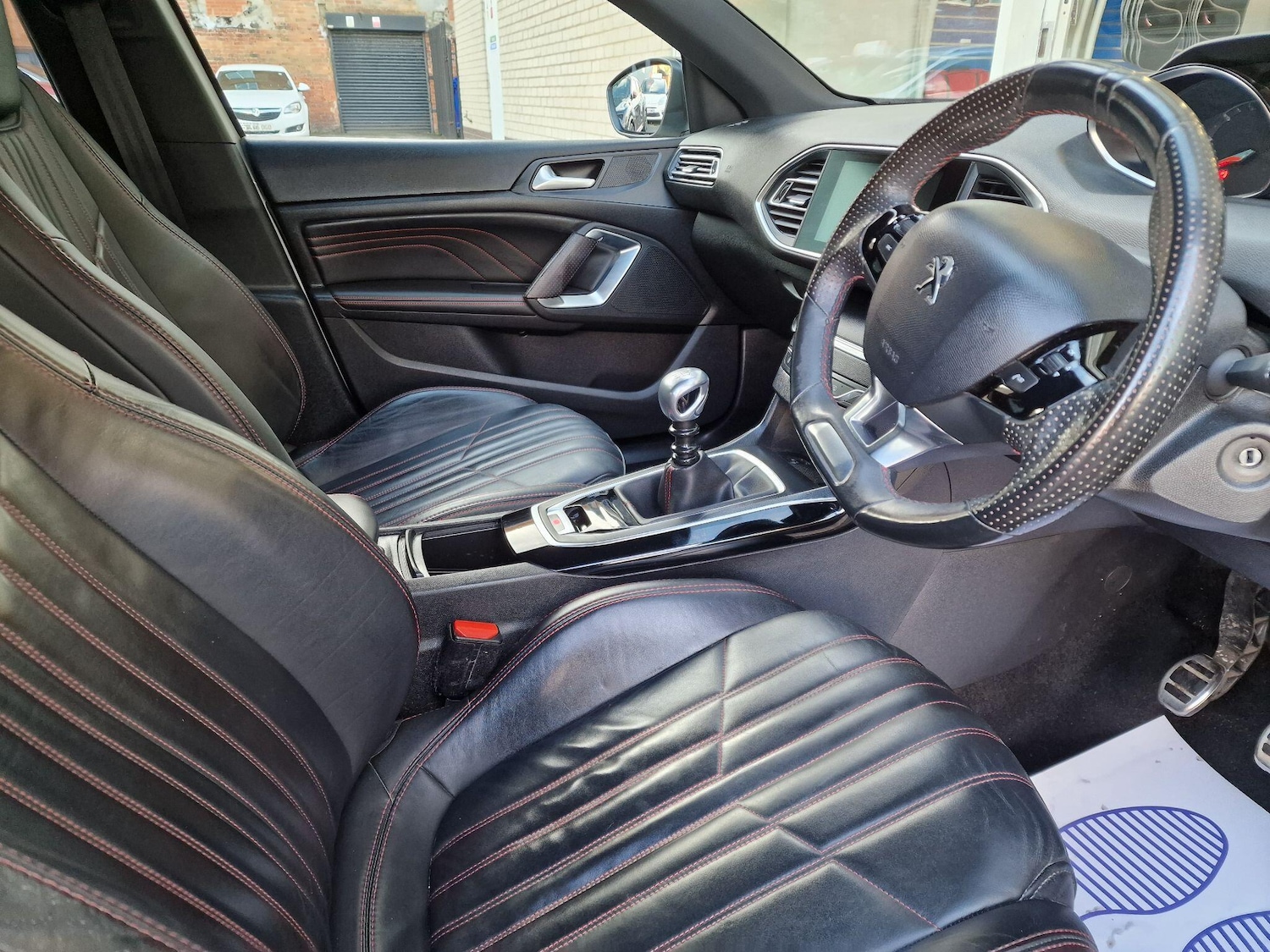 Used Peugeot 308 2017 for sale - 76409089: Photo 13