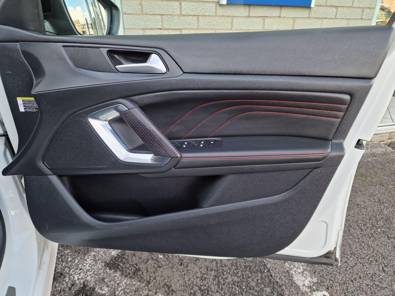 Used Peugeot 308 2017 for sale - 76409089: Photo 22