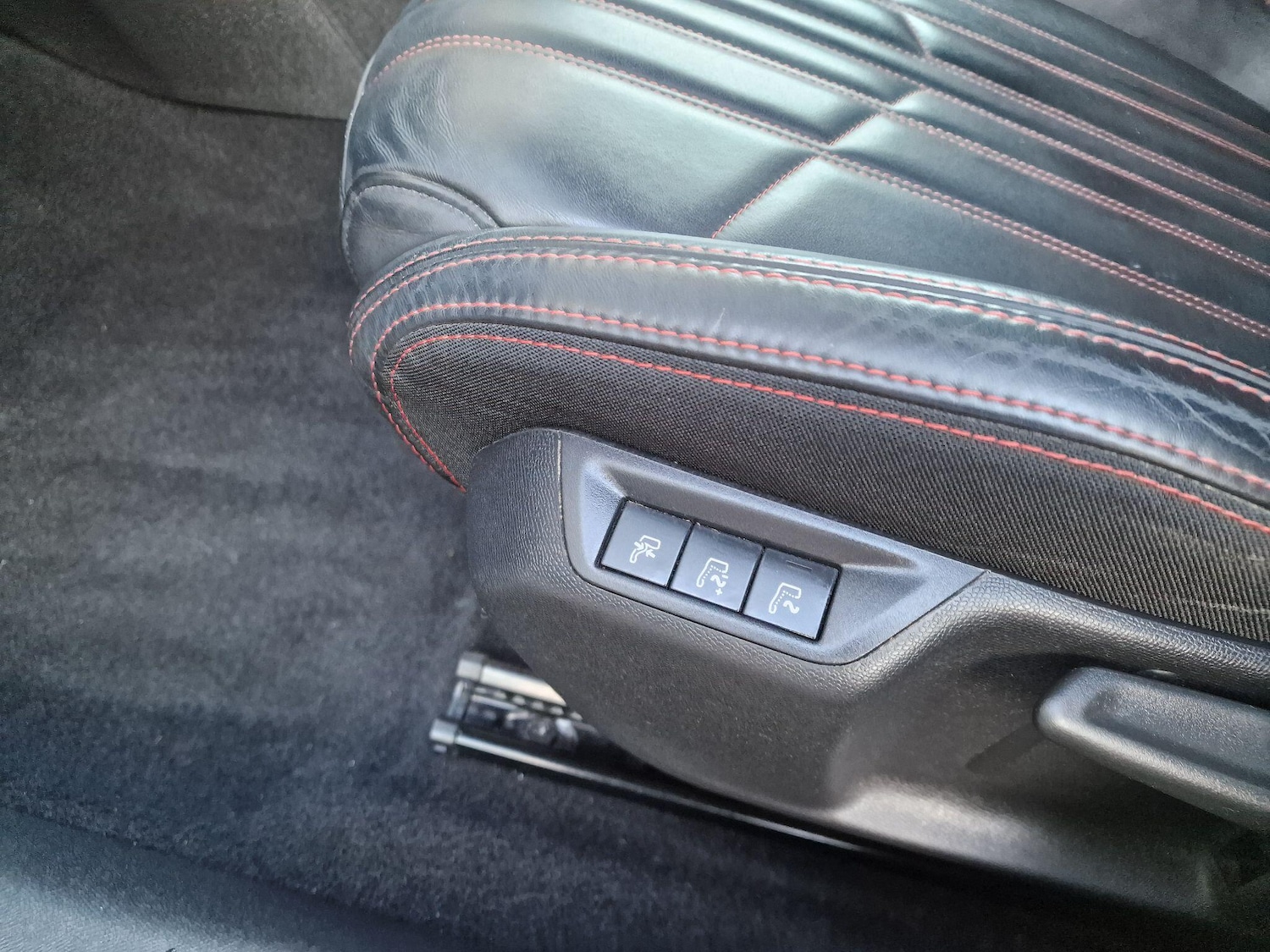 Used Peugeot 308 2017 for sale - 76409089: Photo 37