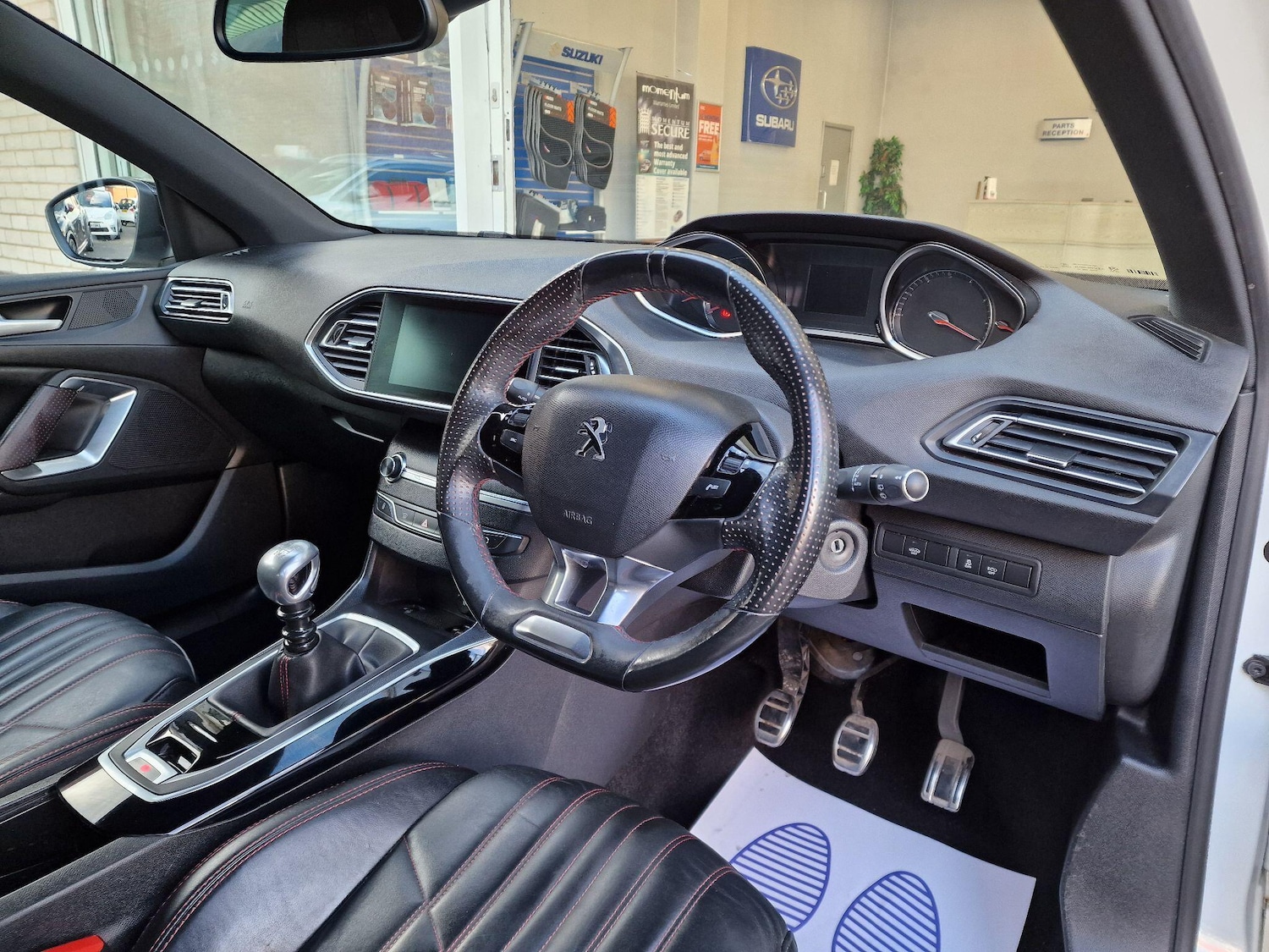 Used Peugeot 308 2017 for sale - 76409089: Photo 8