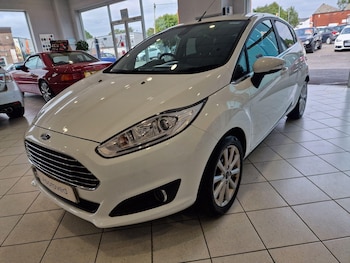 Used Ford Fiesta 2015 for sale - 75645644: Photo
