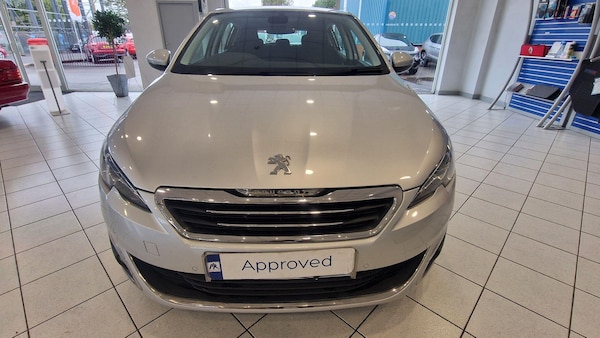 Used Peugeot 308 2015 for sale - 76122706: Photo 1