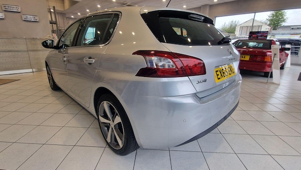 Used Peugeot 308 2015 for sale - 76122706: Photo 3