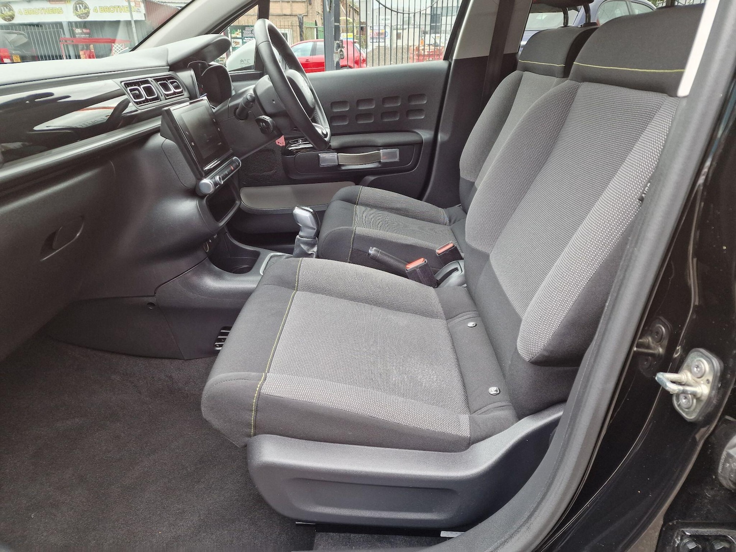 Used Citroen C3 2017 for sale - 76549270: Photo 48