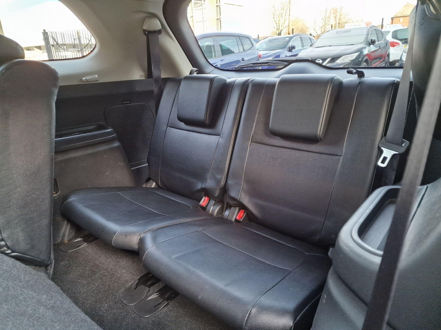 Used Mitsubishi Outlander 2015 for sale - 76657800: Photo 17