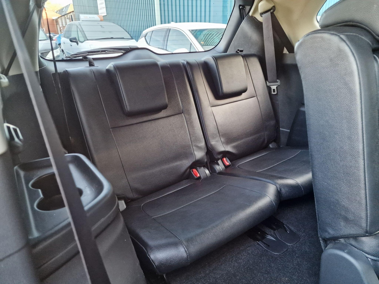 Used Mitsubishi Outlander 2015 for sale - 76657800: Photo 21