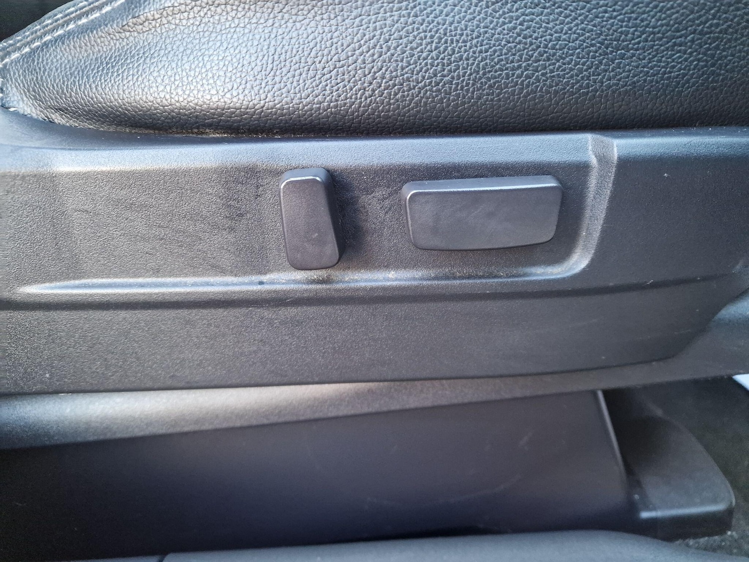 Used Mitsubishi Outlander 2015 for sale - 76657800: Photo 26