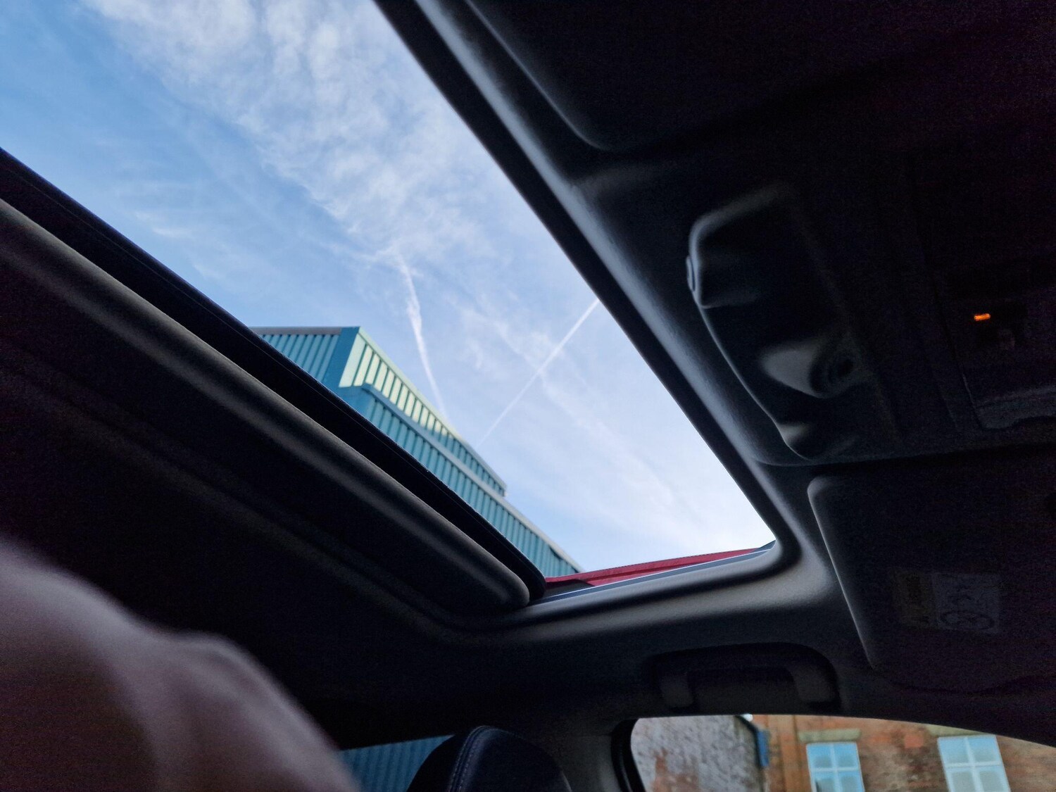 Used Mitsubishi Outlander 2015 for sale - 76657800: Photo 42