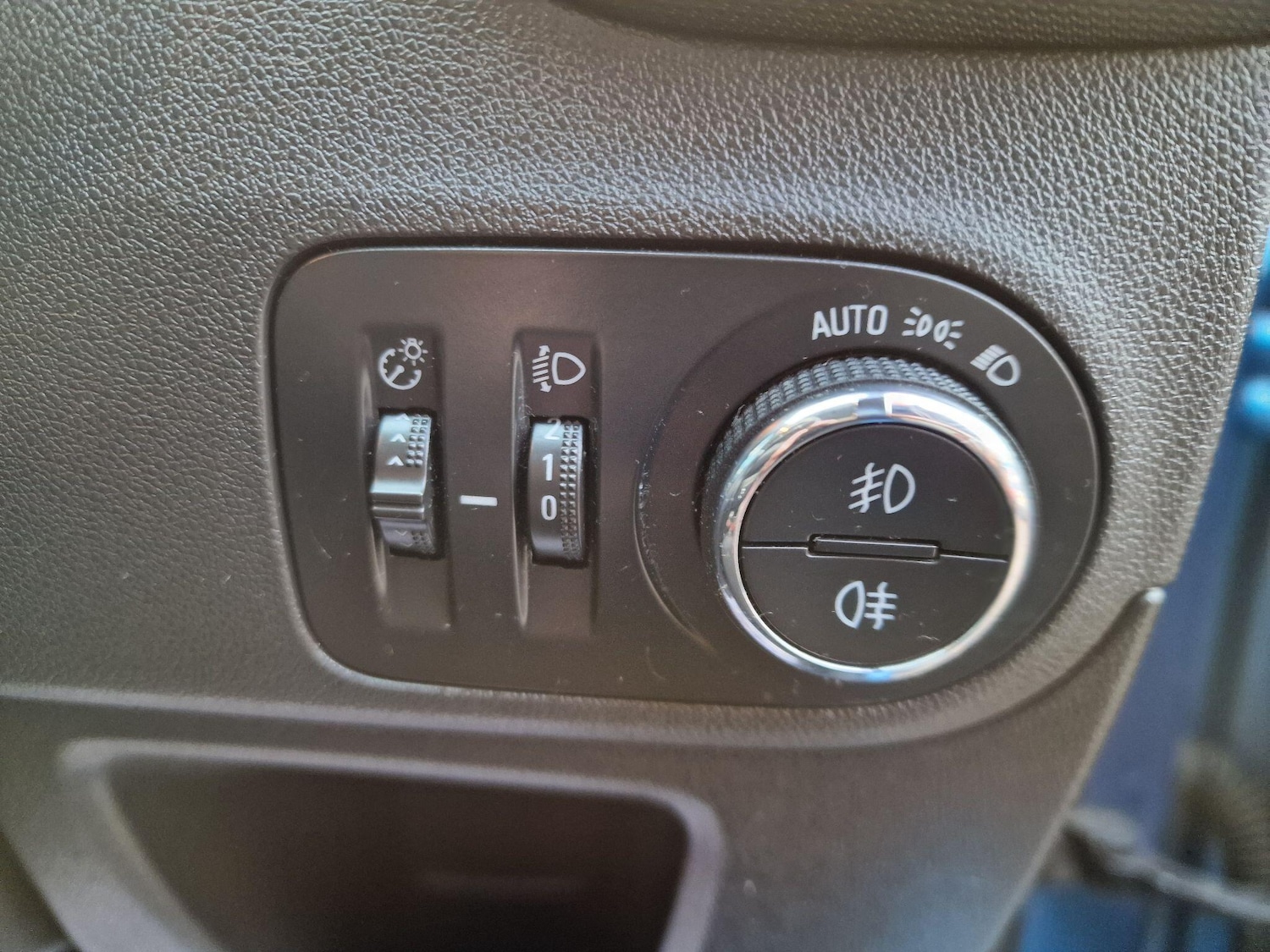 Used Vauxhall Crossland X 2019 for sale - 76658101: Photo 17