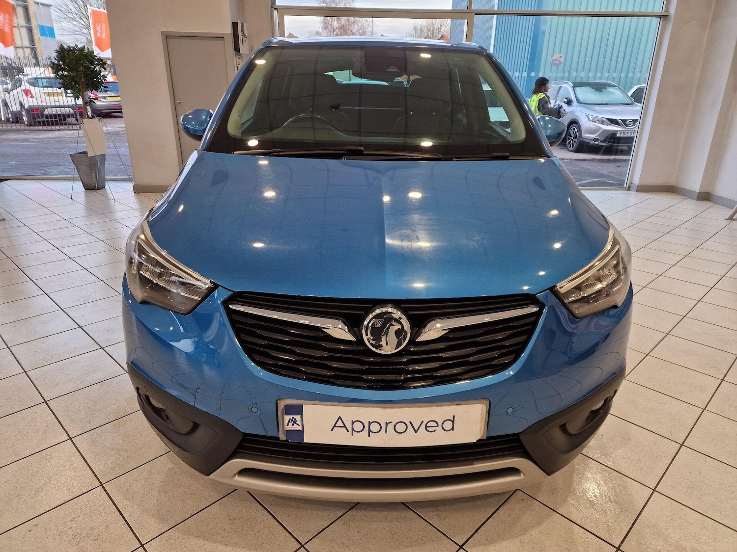 Used Vauxhall Crossland X 2019 for sale - 76658101: Photo 2