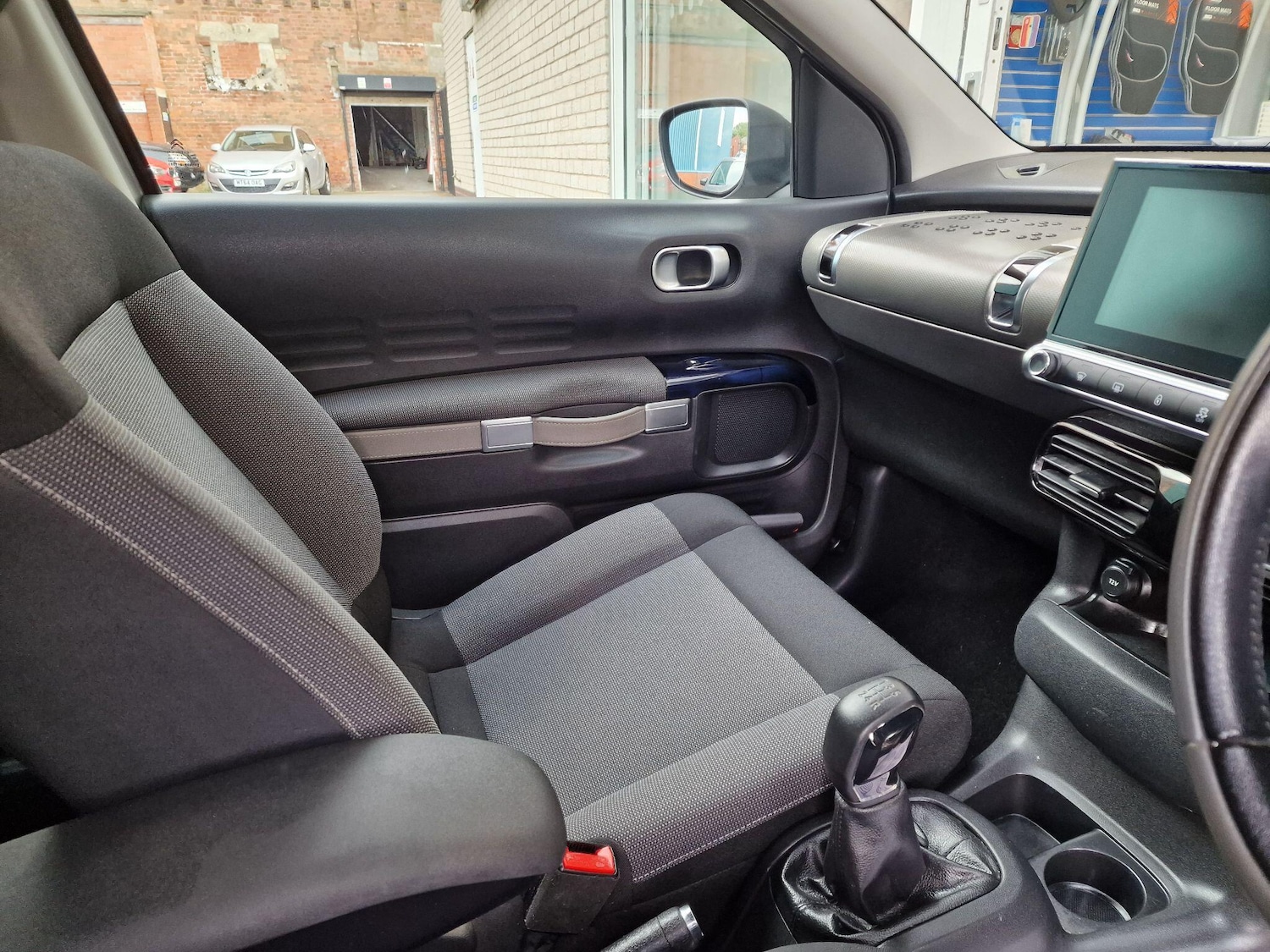 Vehicle 29