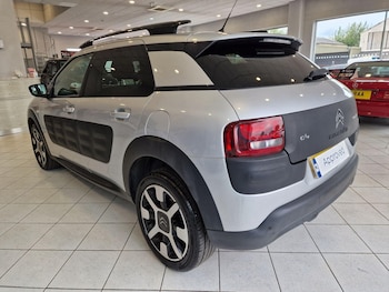 Used Citroen C4 Cactus 2015 for sale - 75519028: Photo