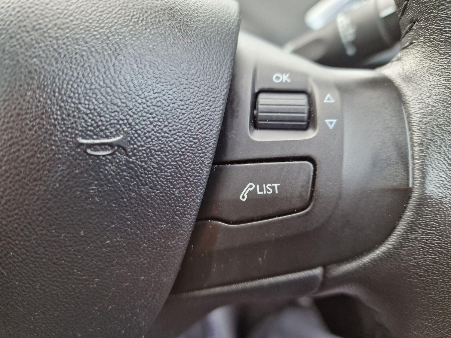 Used Peugeot 208 2015 for sale - 76485163: Photo 22