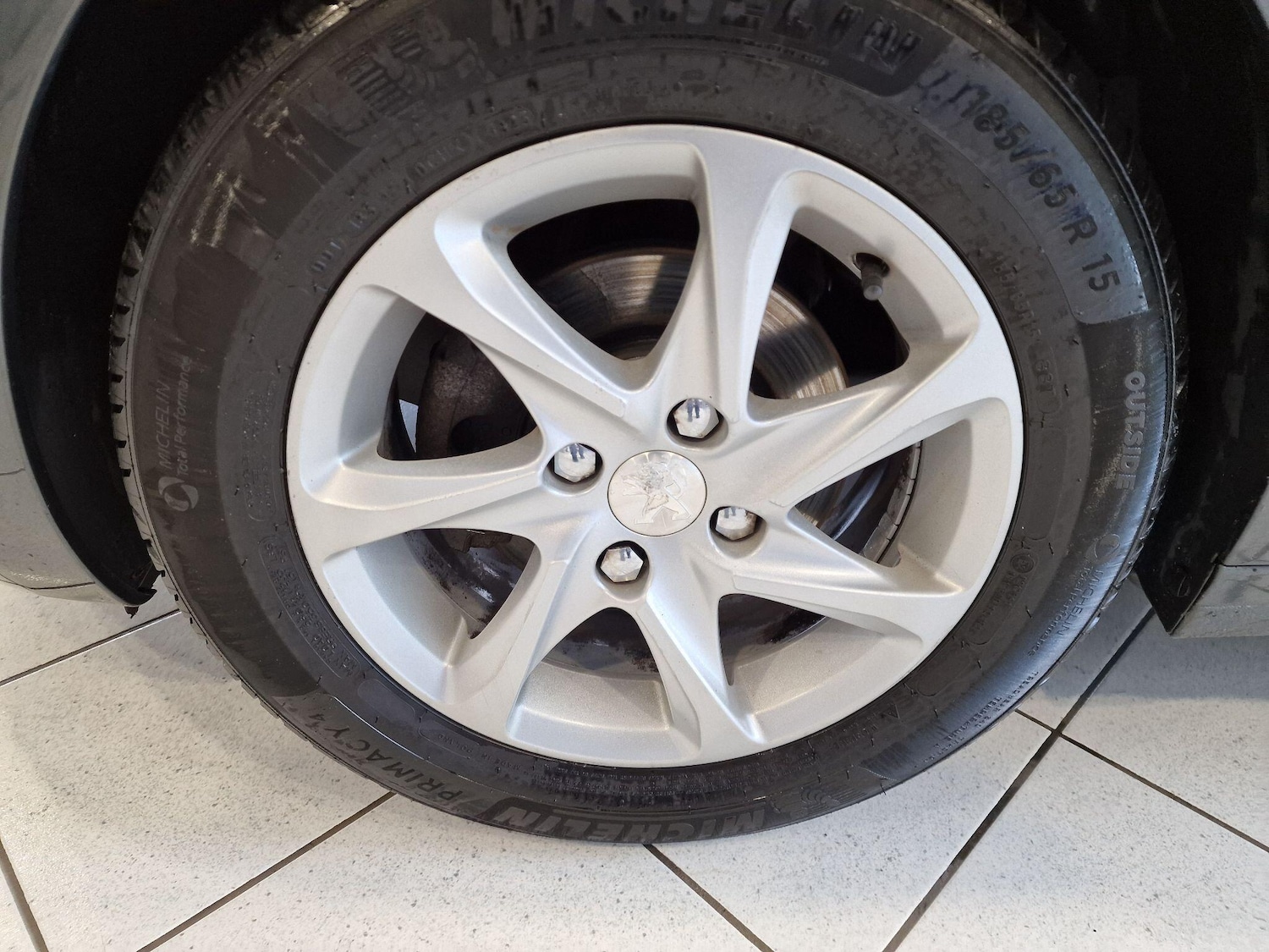 Used Peugeot 208 2015 for sale - 76485163: Photo 25