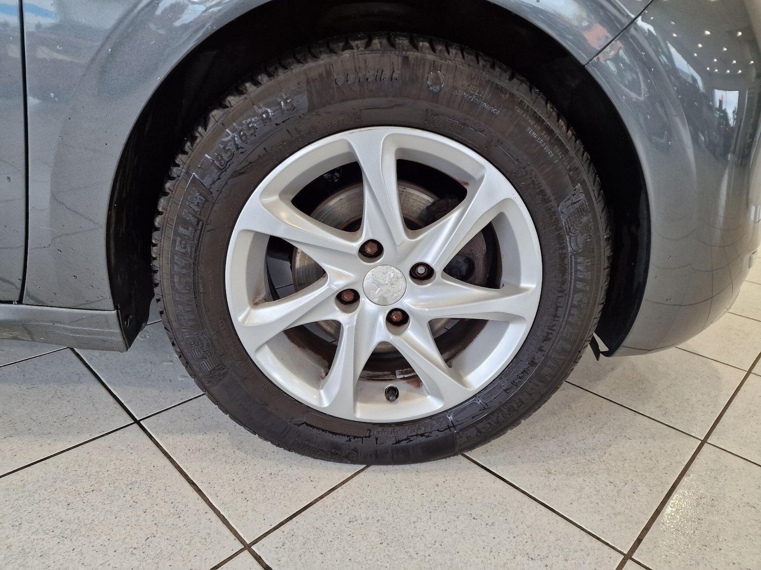 Used Peugeot 208 2015 for sale - 76485163: Photo 28