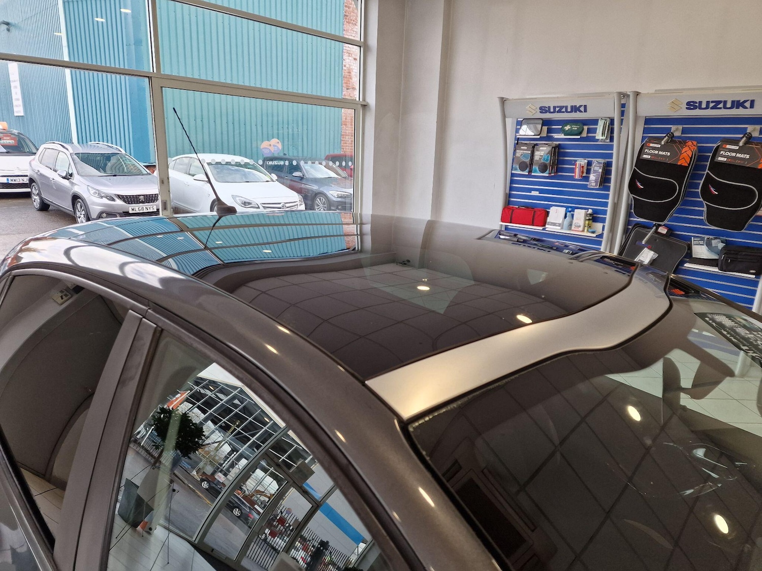 Used Peugeot 208 2015 for sale - 76485163: Photo 37