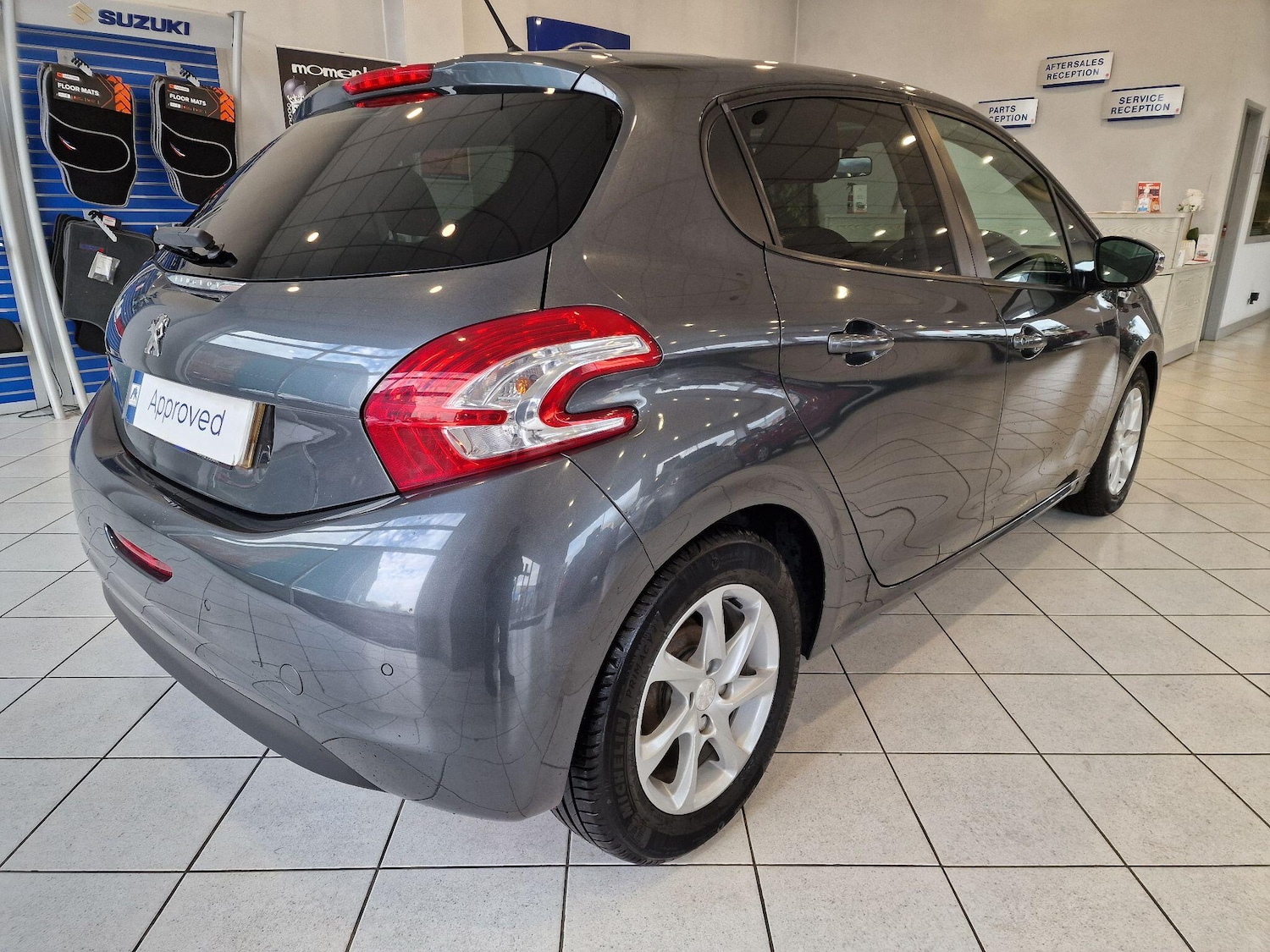 Used Peugeot 208 2015 for sale - 76485163: Photo 9