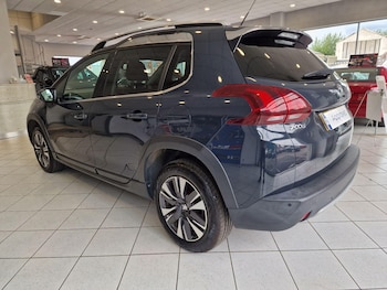 Used Peugeot 2008 2017 for sale - 75377686: Photo