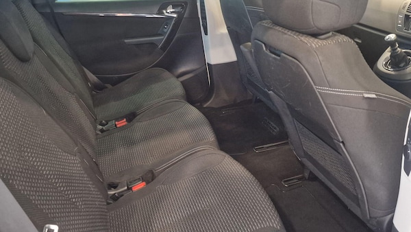 Used Citroen C4 Picasso 2013 for sale - 76121512: Photo 10