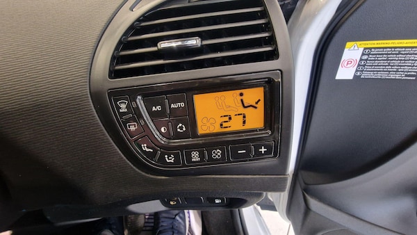 Used Citroen C4 Picasso 2013 for sale - 76121512: Photo 12