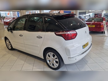Used Citroen C4 Picasso 2013 for sale - 76121512: Photo 4
