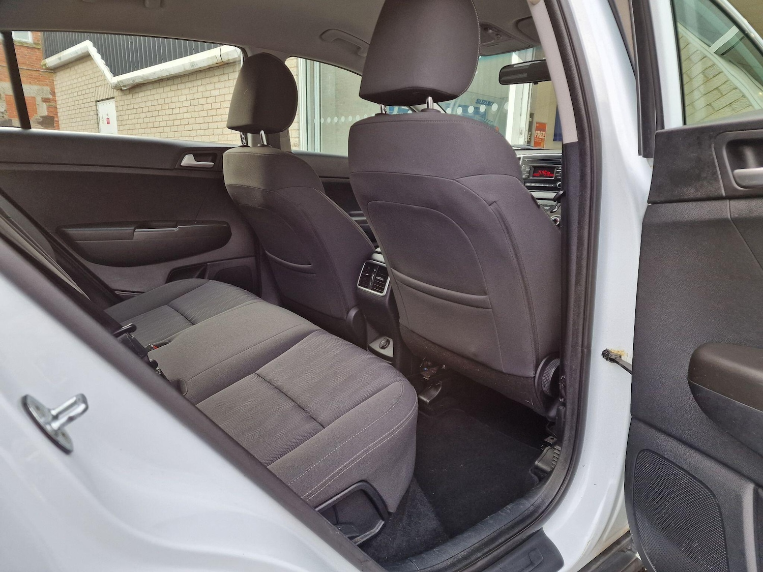 Used Kia Sportage 2018 for sale - 76337893: Photo 20