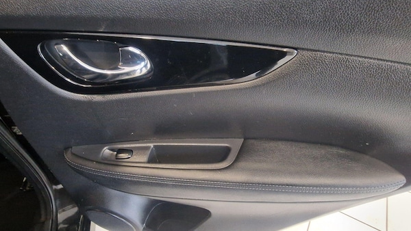 Used Nissan Qashqai 2017 for sale - 76158713: Photo 18