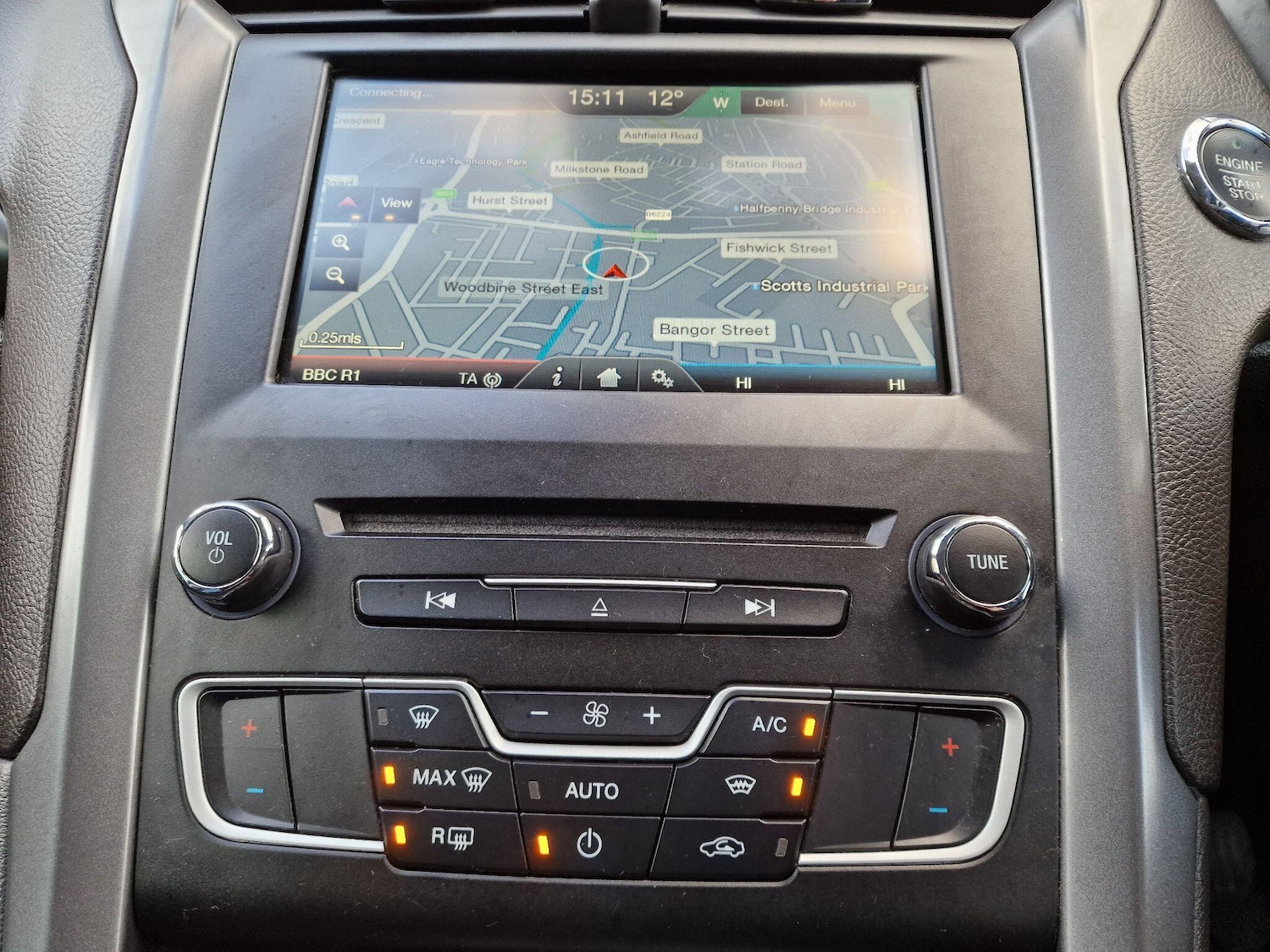 Used Ford Mondeo 2015 for sale - 76408592: Photo 30